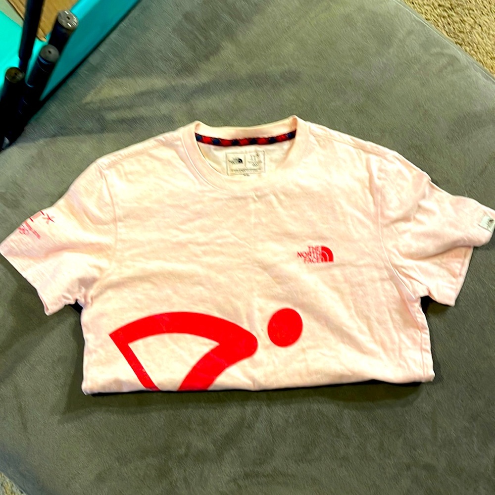 The North Face short sleeve t-shirt men’s. bought at pyeongChang Olympics 2018